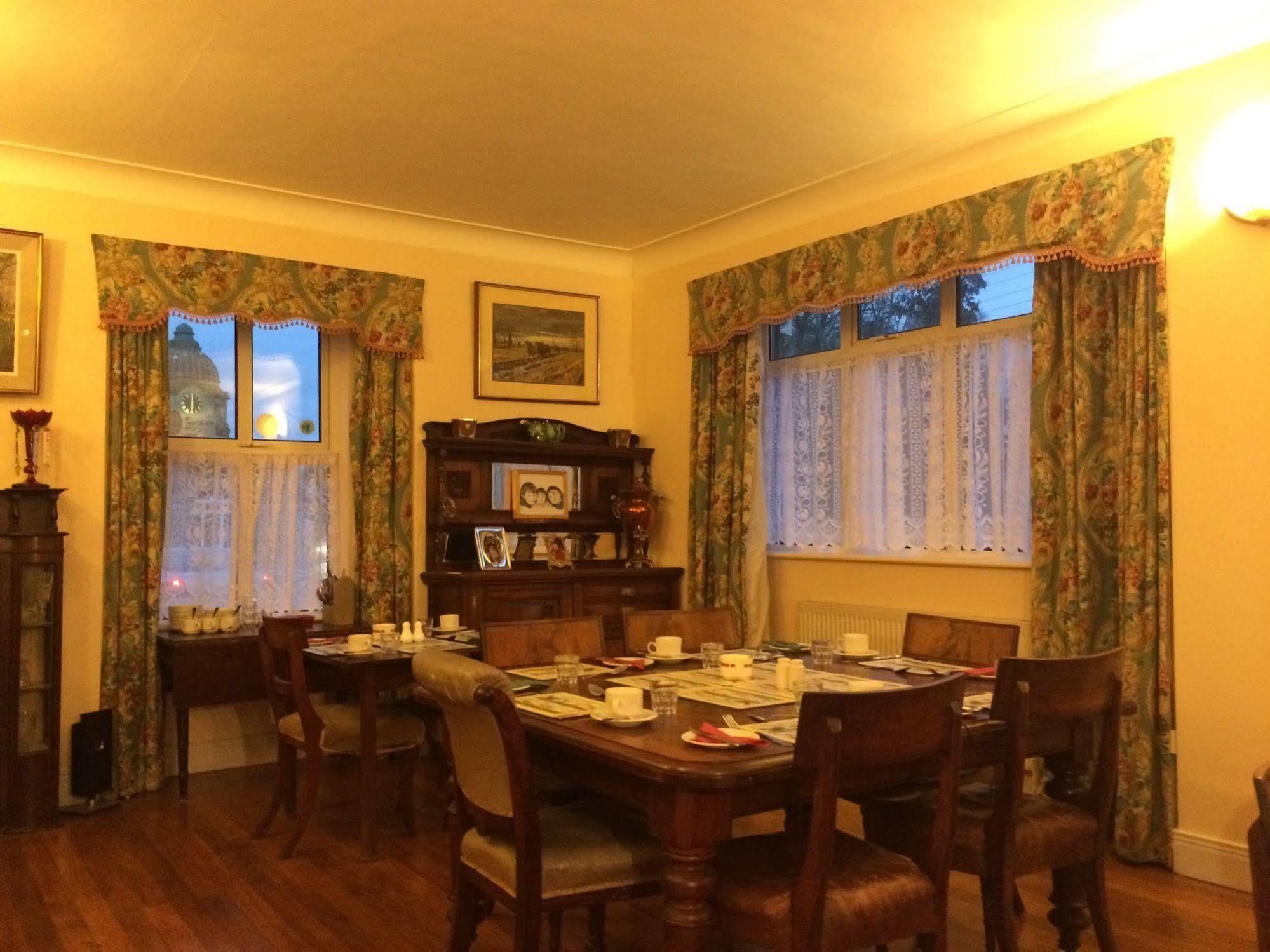 Bed and breakfast Tynte House Dun Luain